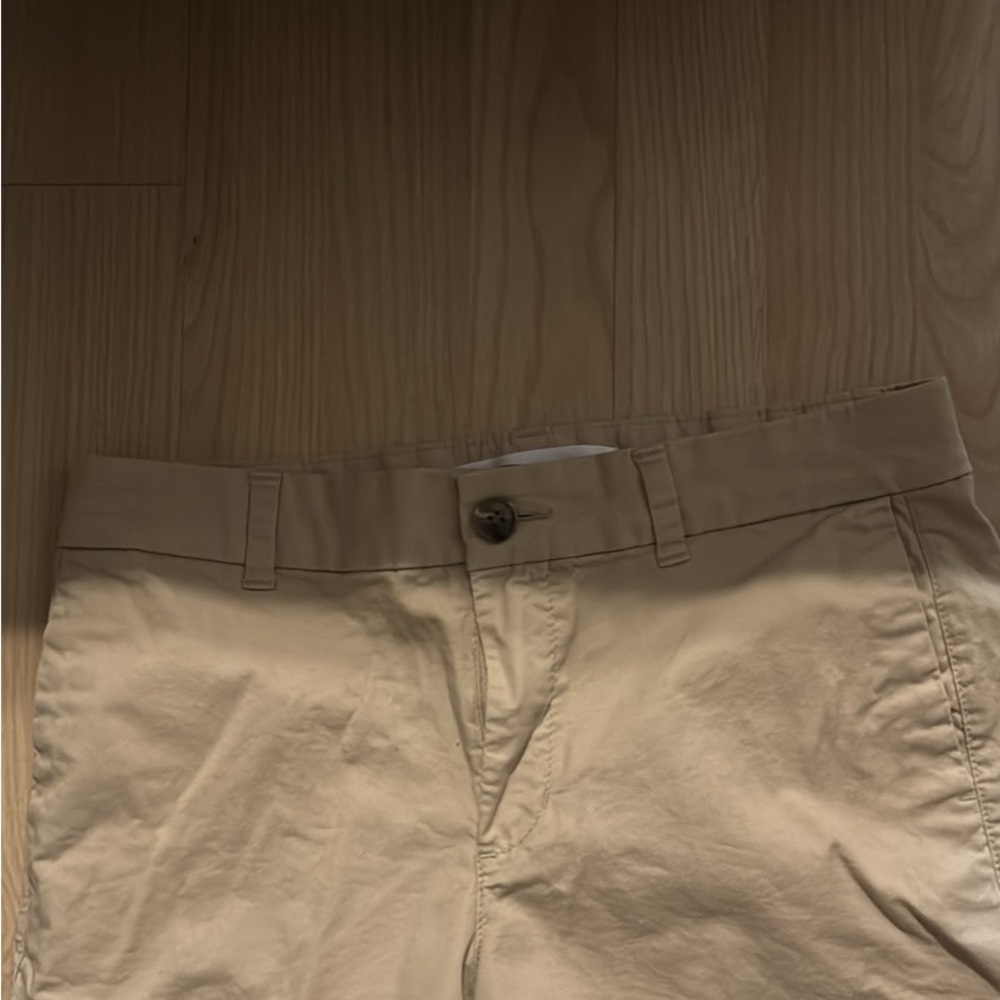 Old Navy Men's Khaki Chinos